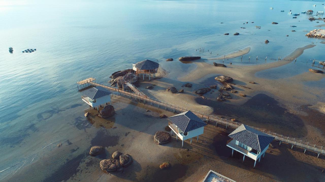 The Pier Phu Quoc Resort Экстерьер фото