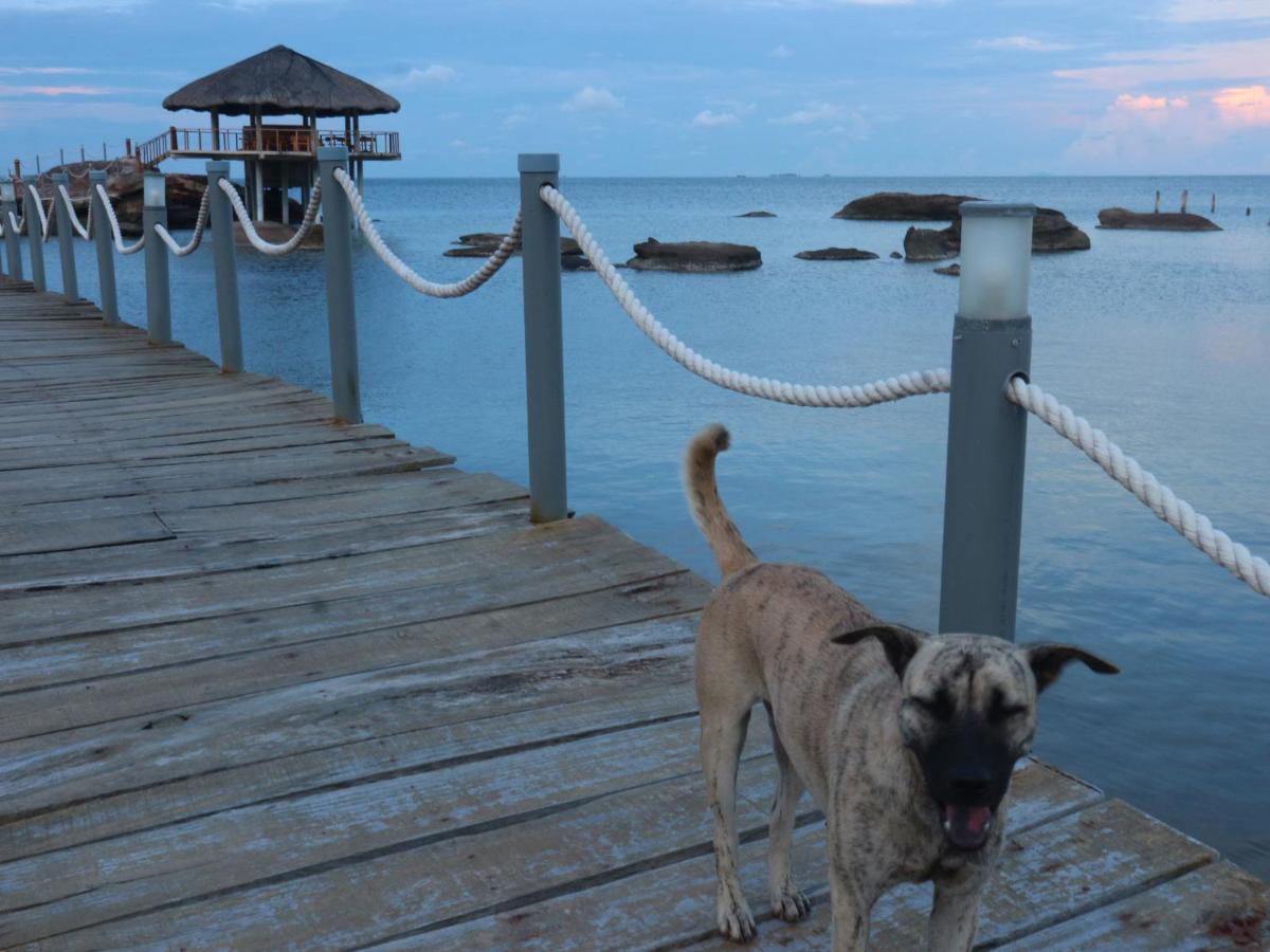 The Pier Phu Quoc Resort Экстерьер фото