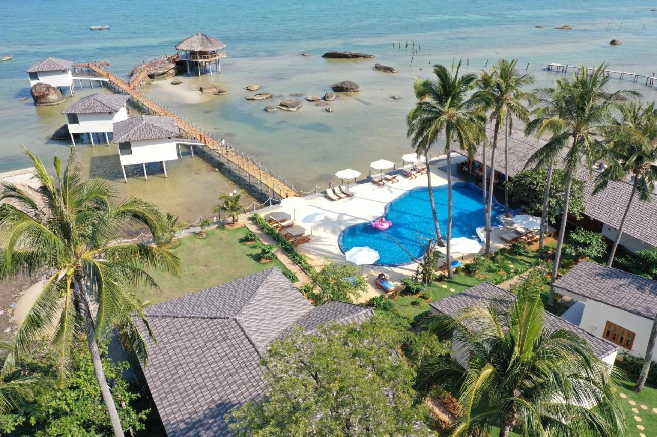 The Pier Phu Quoc Resort Экстерьер фото